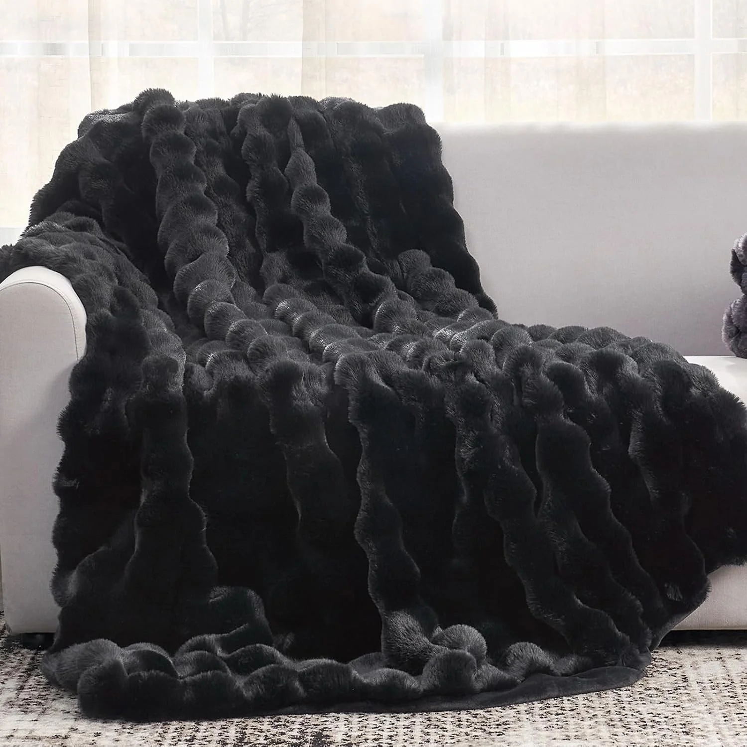 Nook Cozy Bliss Faux Fur Throw Blanket for Couch, Fuzzy Soft Plush Thick Bubble Blanket for Sofa Bedroom Living Room, 50 * 60 Inches Tie-dye Taupe - Image 3